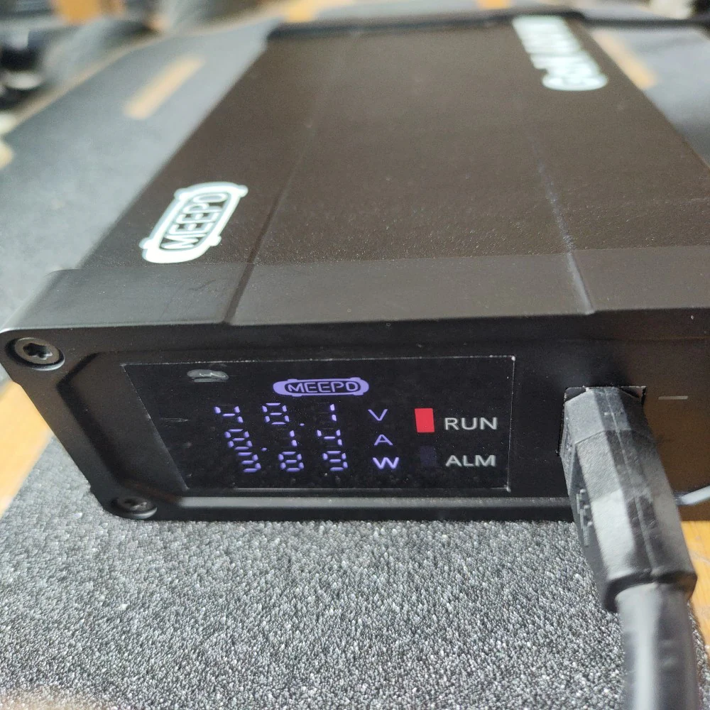 MEEPO 50.4V 6A/8A Gan Charger - Image 5